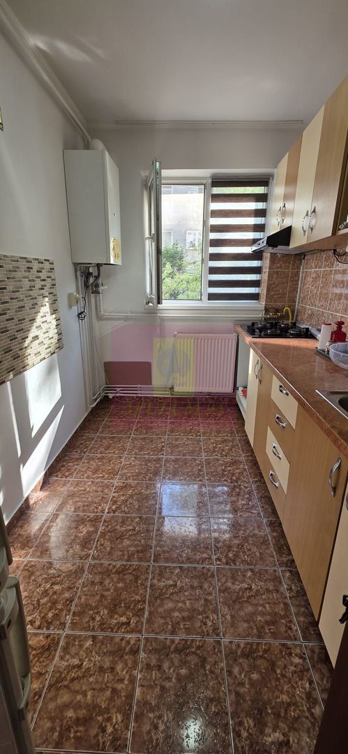 Apartament cu 2 camere, et 1 in Campina - imaginea 15