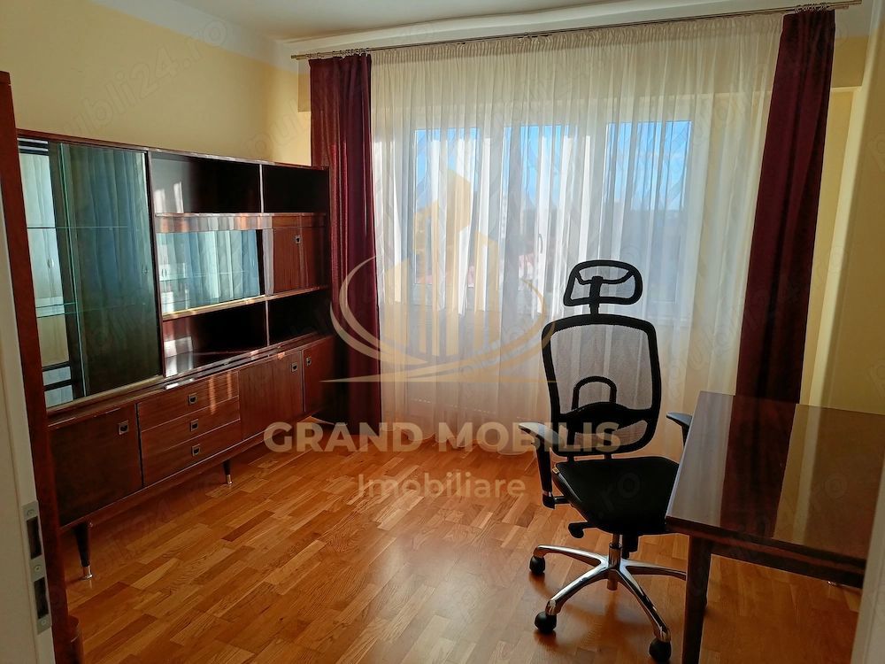 Apartament 83 mp, 3 camere, zona Dacia, 2 băi, balcon, mobilat complet - imaginea 7