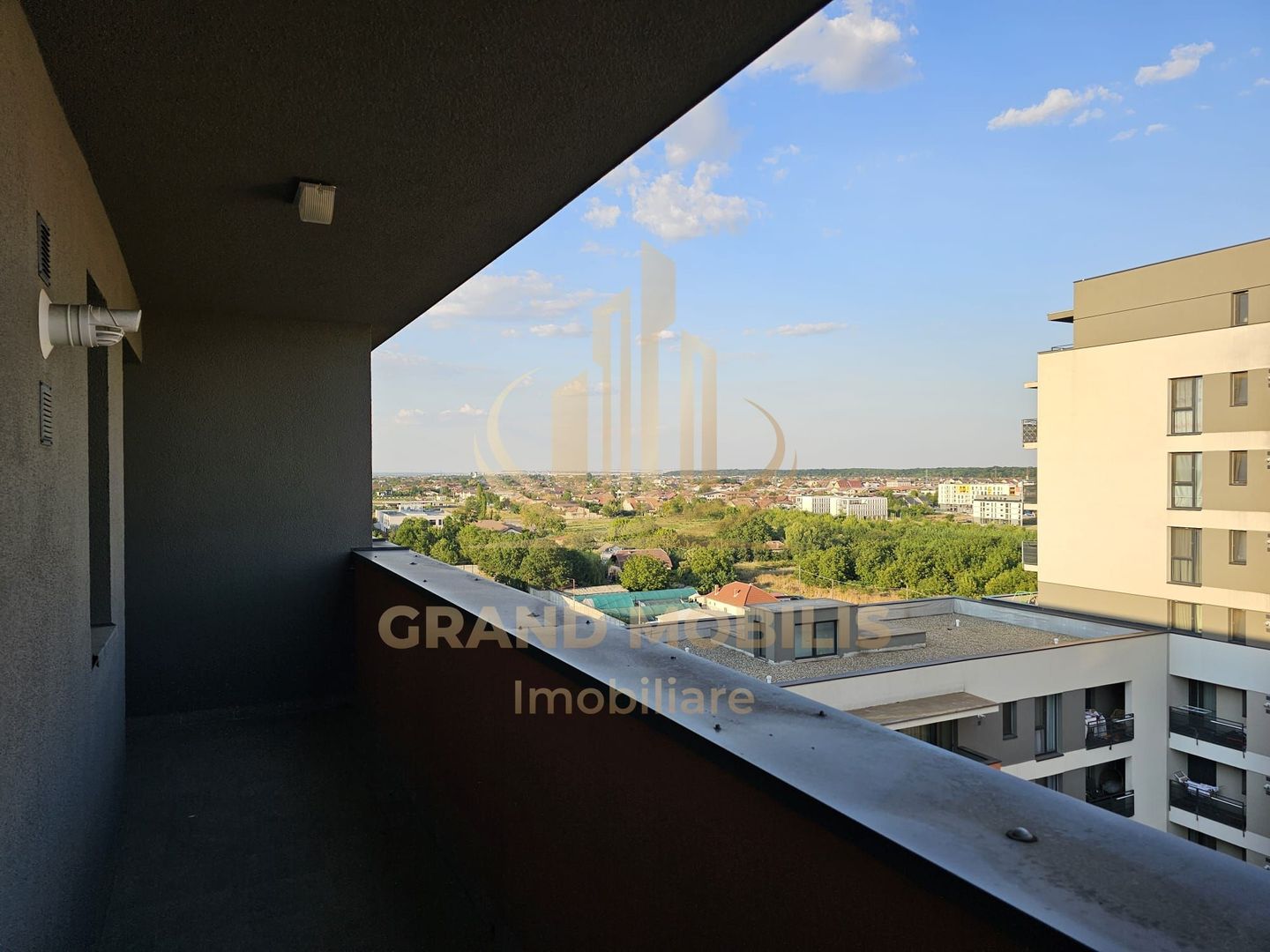 Penthouse - Iris - Armoniei 70mp si terasa 50mp - imaginea 10
