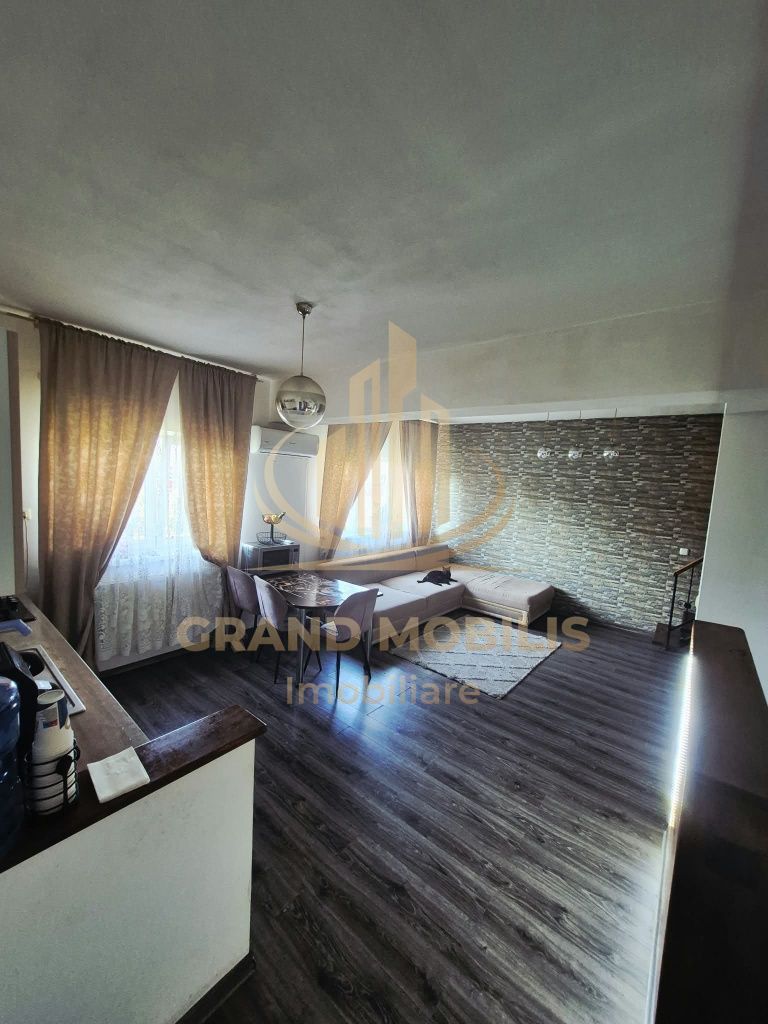 De vânzare apartament 3 camere 70mp