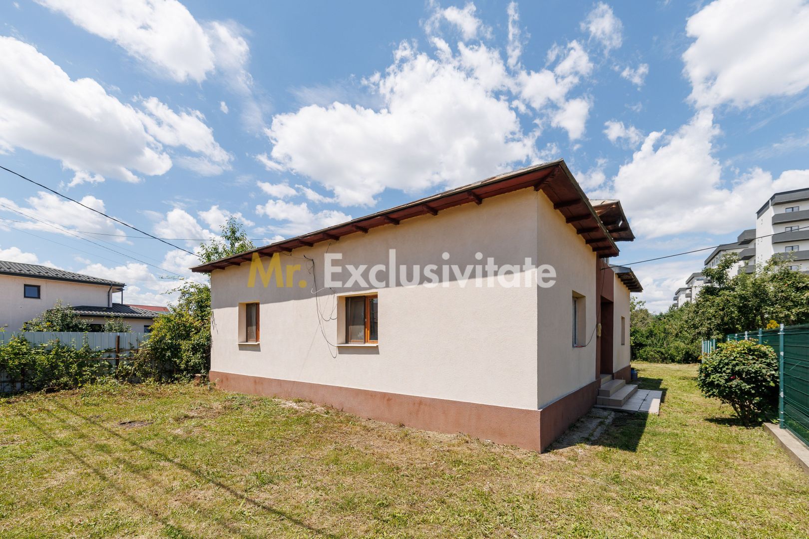Casa cu teren - Prundu-Ideala pentru locuit sau dezvoltare imobiliara - imaginea 2