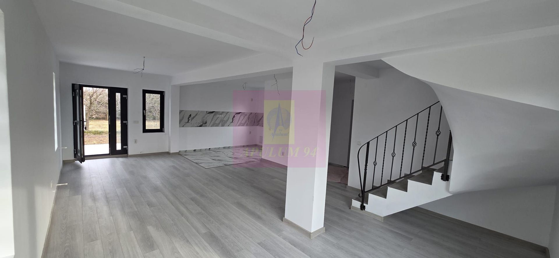Vila de vanzare cu 4 camere in Brebu - imaginea 6