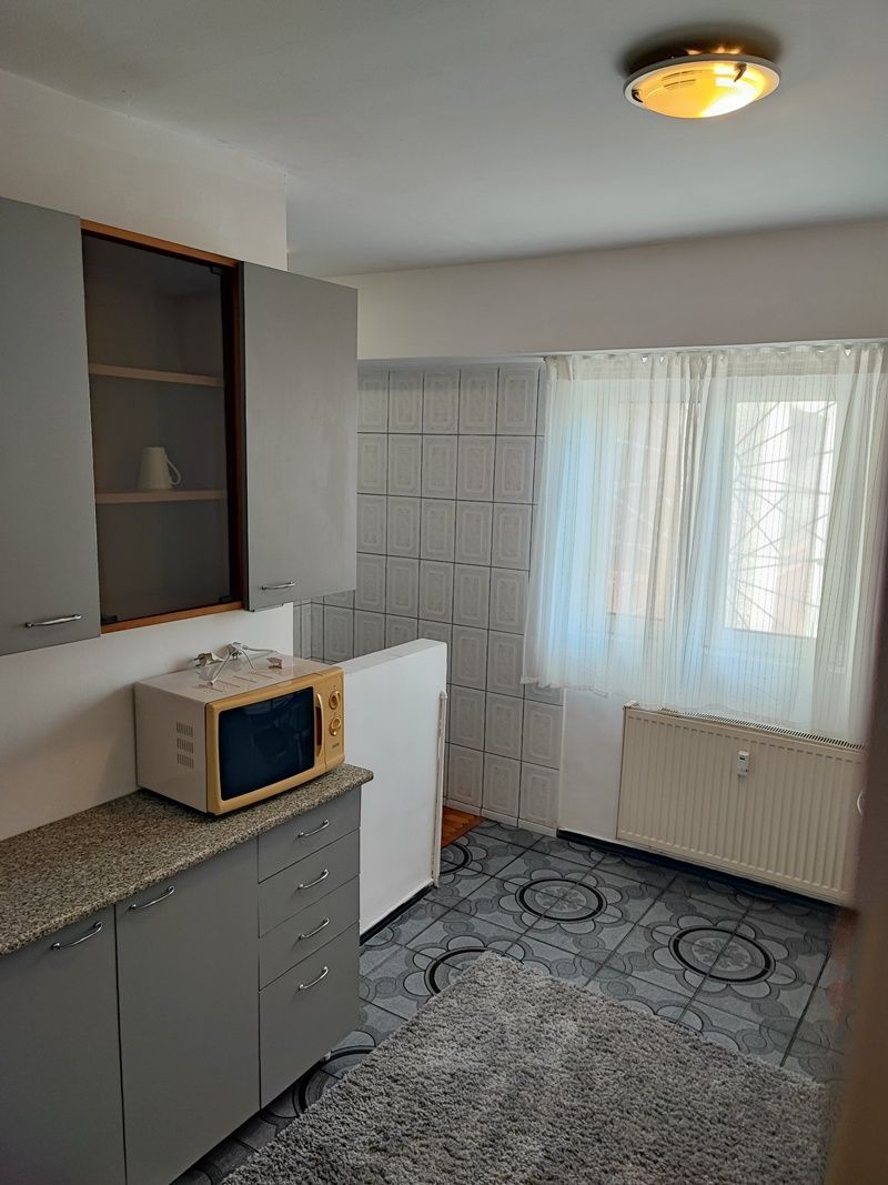 Inciriez apartament 3 camere pet frinedly Vatra Luminoasa - imaginea 4