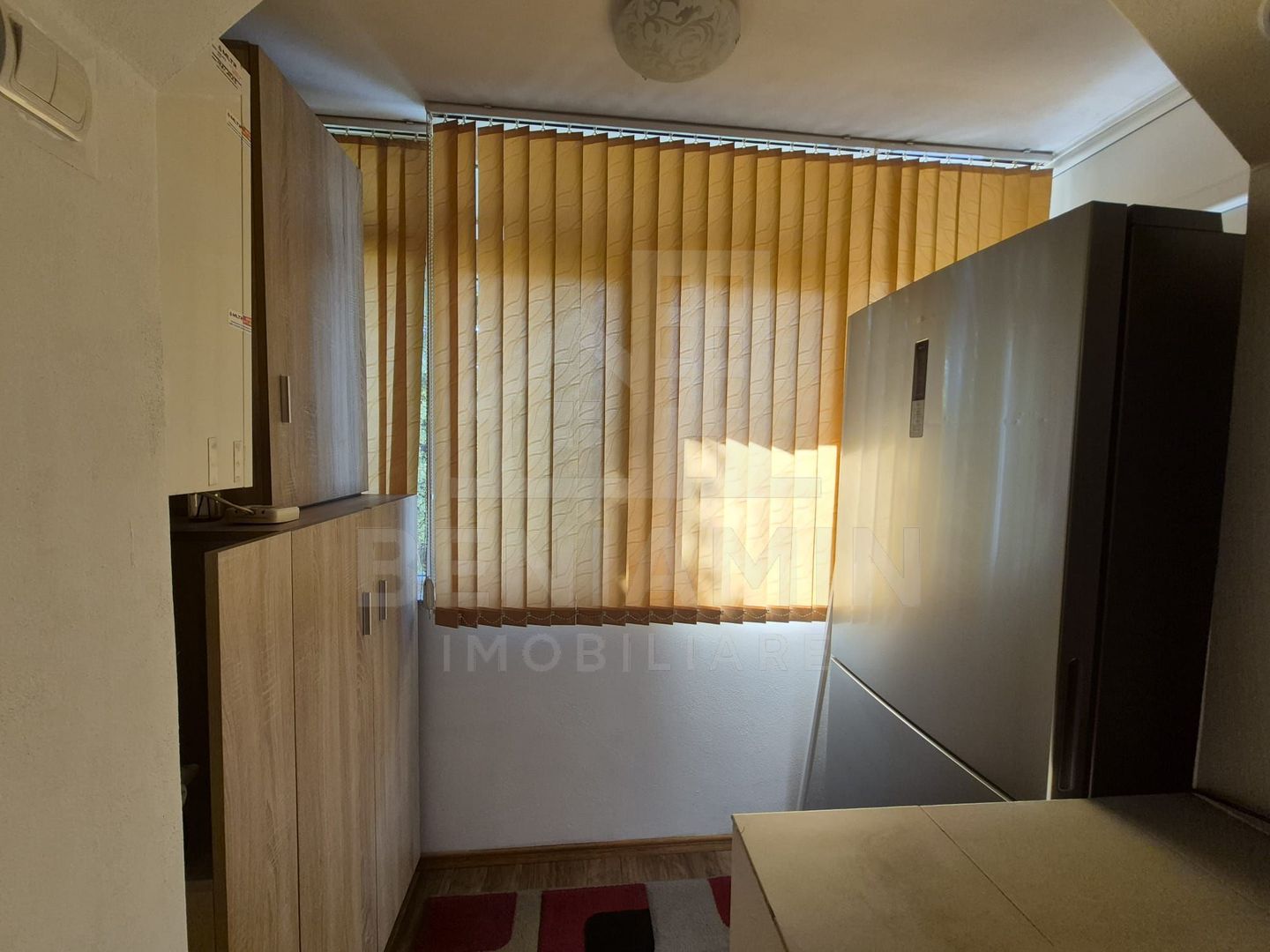 3Camere-50mp-Etaj3- Centrala Termica-50mp-Aer Conditionat-Cv9-Materna - imaginea 4
