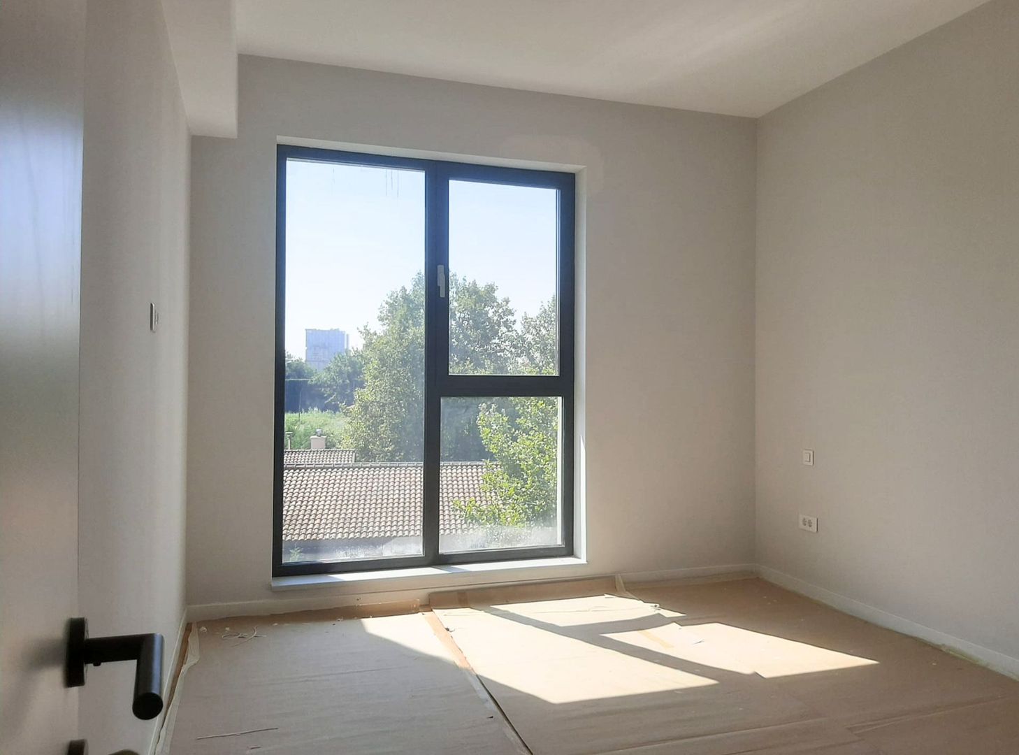 Vanzare Apartament modern cu 2 camere etaj 3 langa Petrom City - imaginea 10
