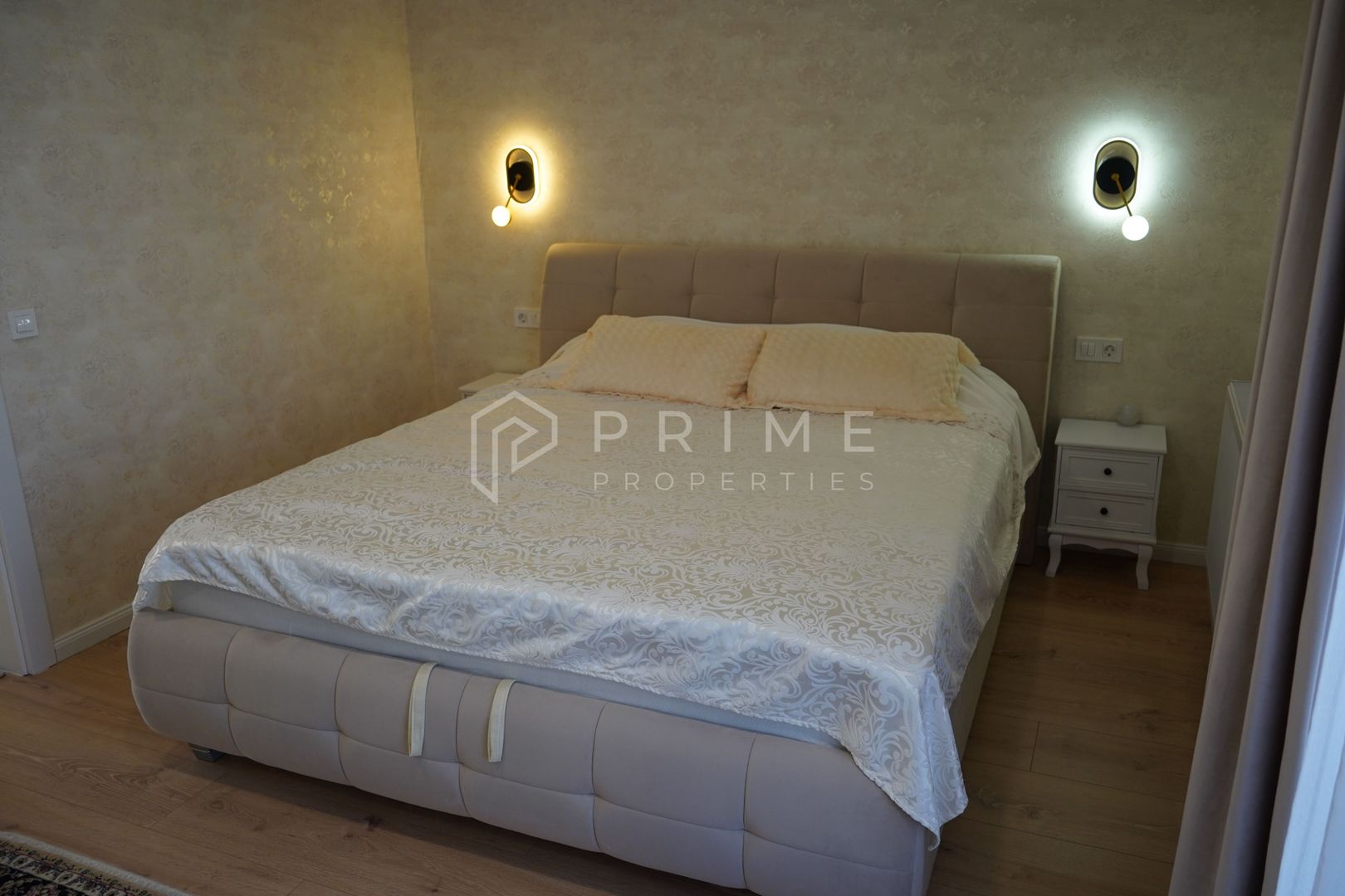 Casă tip duplex complet amenajată si mobilată - imaginea 17