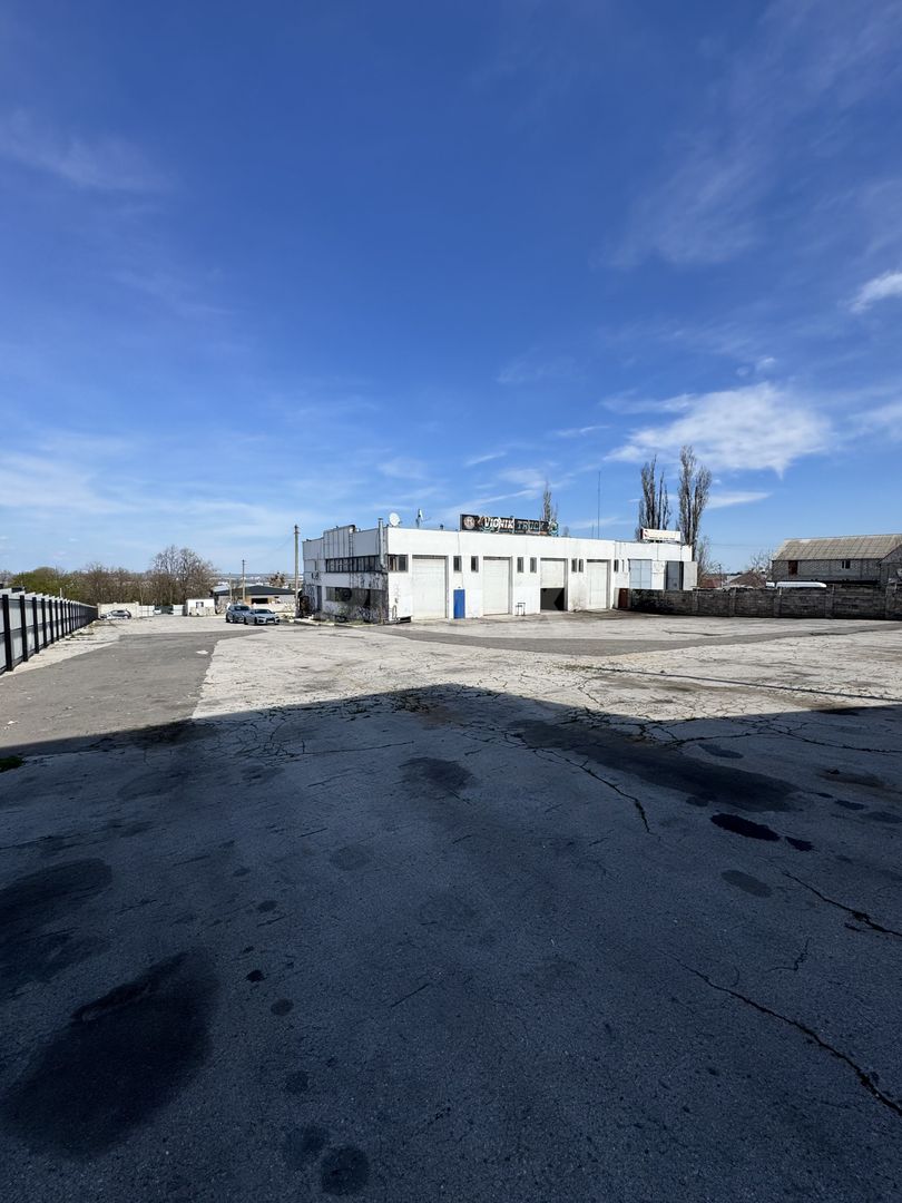 Spre închiriere Autoservice Tir/Bus cu teren de 0,59 ha - imaginea 6