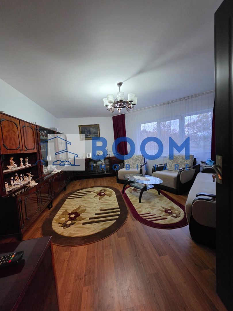 Apartament 3 camere Cina | Etaj 1 | Centrala proprie - imaginea 2