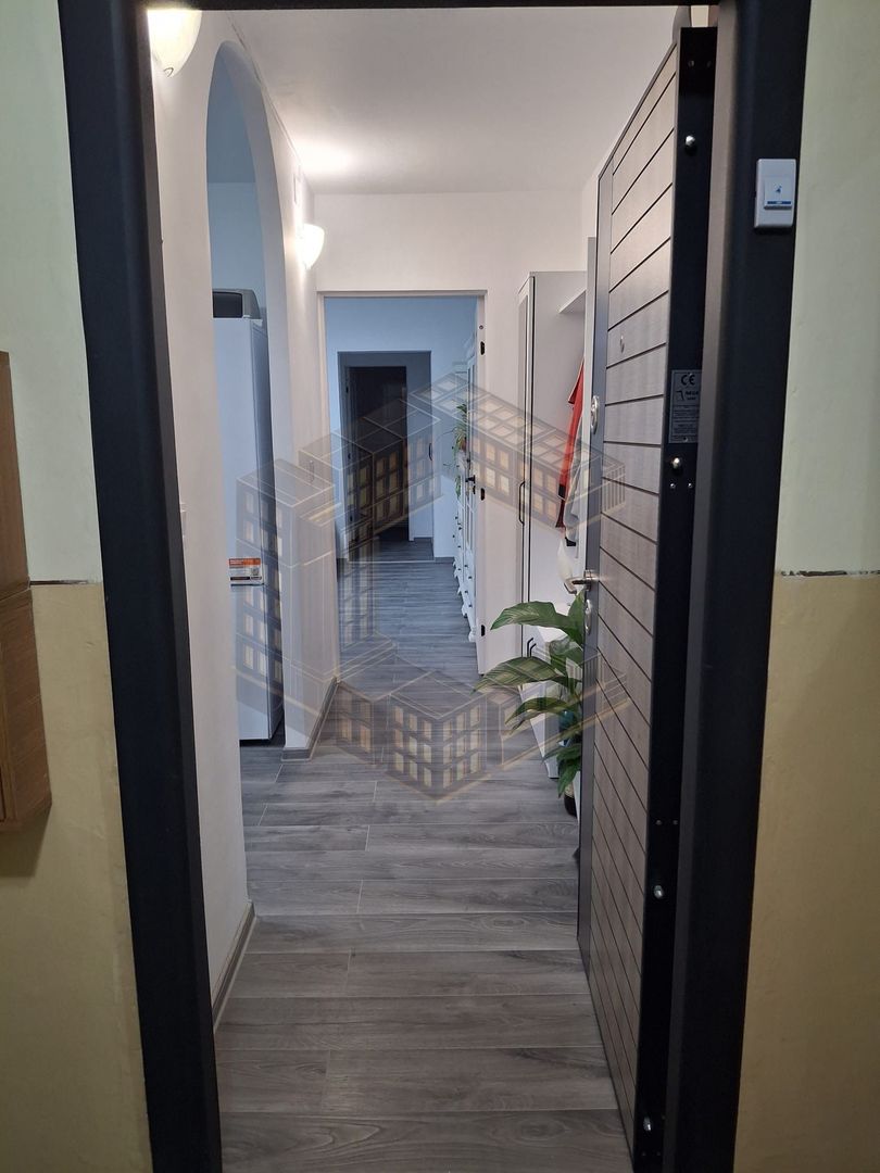 Apartament cu 2 camere , renovat , situat în zona Iosefin - imaginea 9