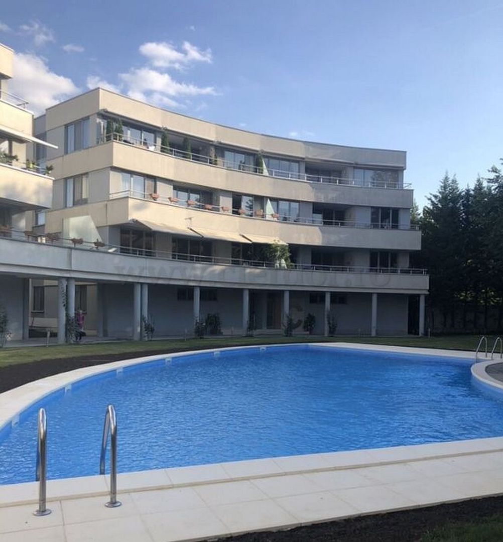 Apartament cu 3 camere in zona Iancu Nicolae