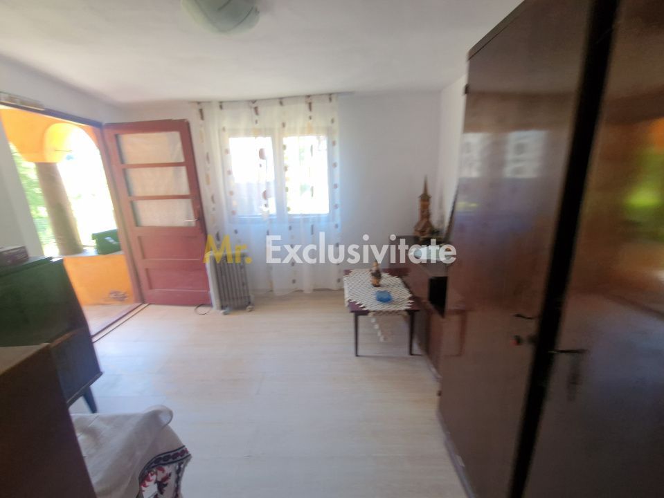 Căsuță autentică românească între două dealuri–colț de liniște  în Botesti, Arge - imaginea 4
