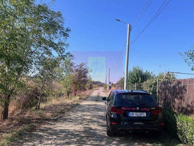 Teren Cornetu Strada Magnoliei- Pinului.