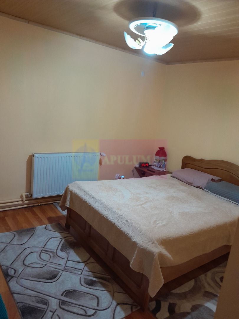 Movilita  (IL) - de vanzare casa 5 cam p+1