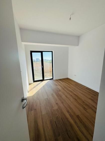De Vanzare Apartament 3 Camere Zona Aviatiei - imaginea 8