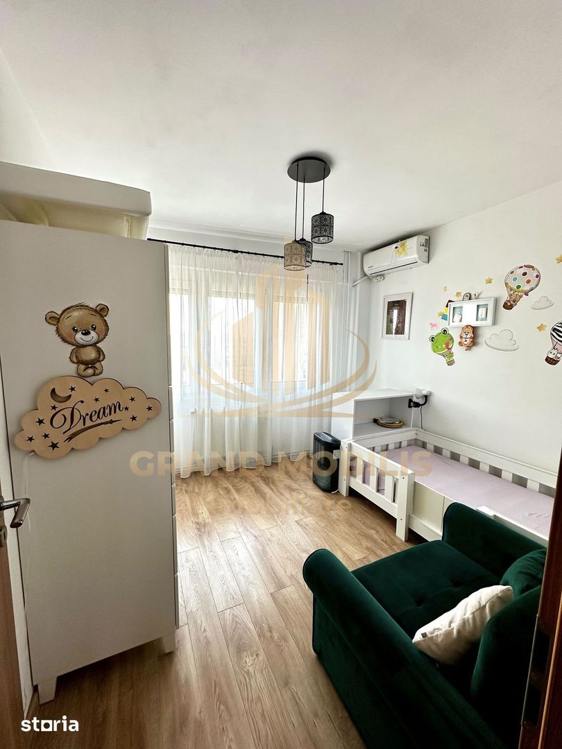 Apartament cu 4 camere si 2 bai | 84 mp | decomandat | zonă centrală - imaginea 3