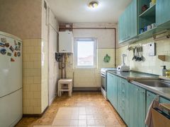 Apartament spațios cu 4 camere, etaj 2 – Zona Boul Roșu 0% COMISION