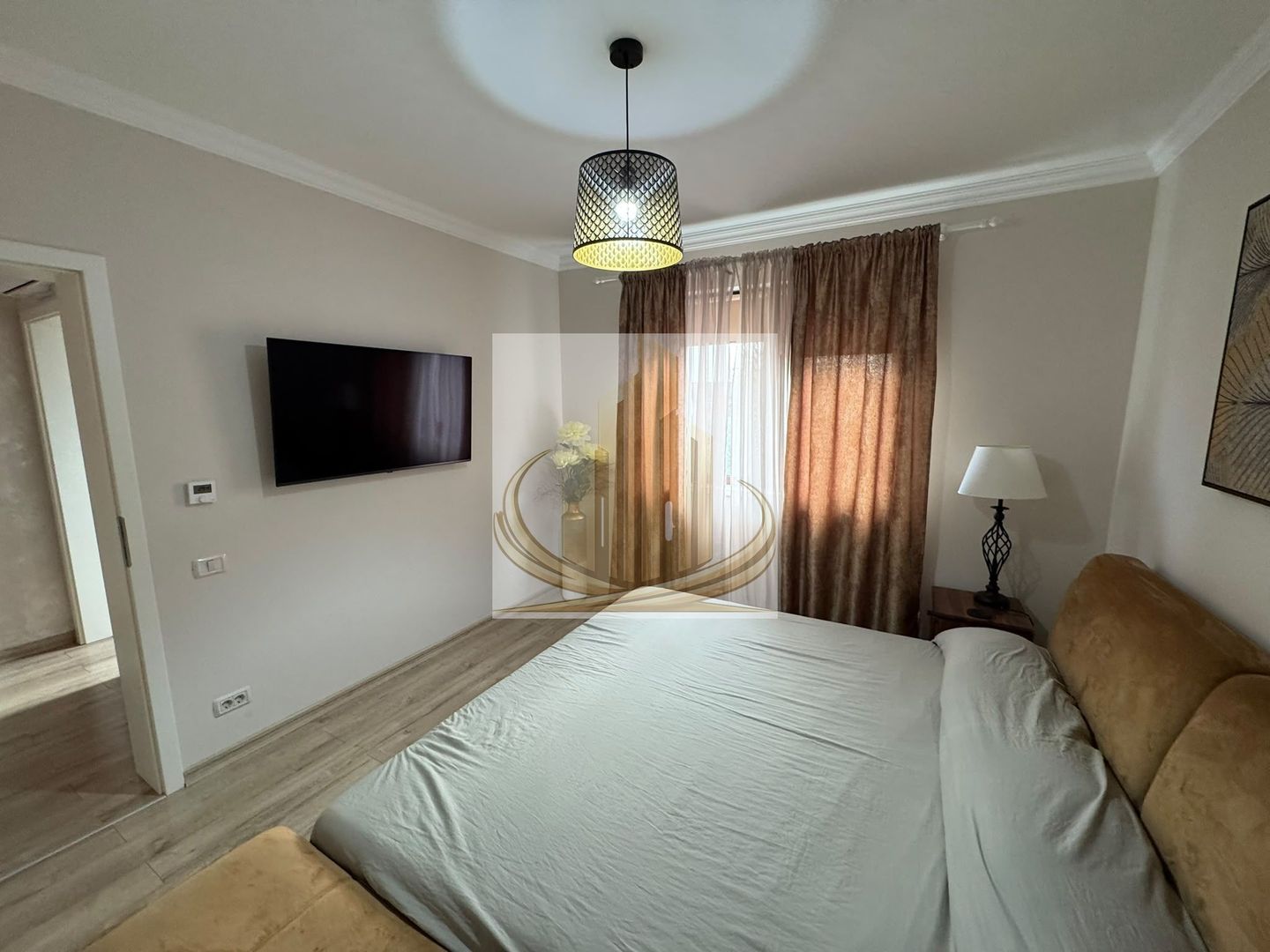 Casa 4 dormitoare, 3 bai, bucatarie inchisa si gradina – Bogdanestilor - imaginea 13