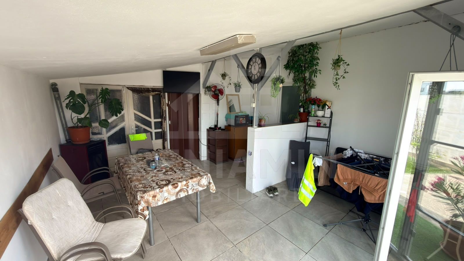 Casa de vanzare mobilata in Popoveni an2017 332mp teren - imaginea 10