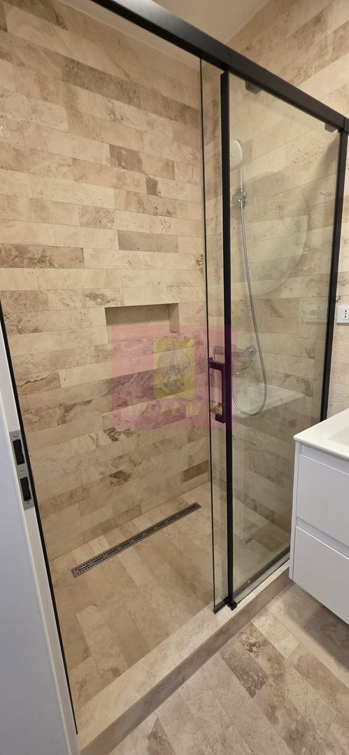 Apartament cu 2 bai si loc de parcare in Sinaia - imaginea 9
