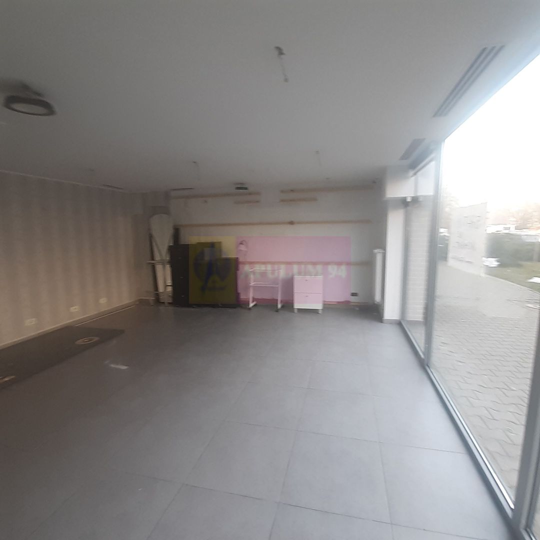 Spatiu Comercial Stradal Șoseaua Colentina zona Teiul Doamnei Suveica