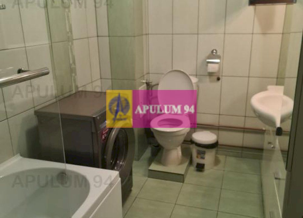 Vilă de vânzare în Breaza - Zona Liceul Militar