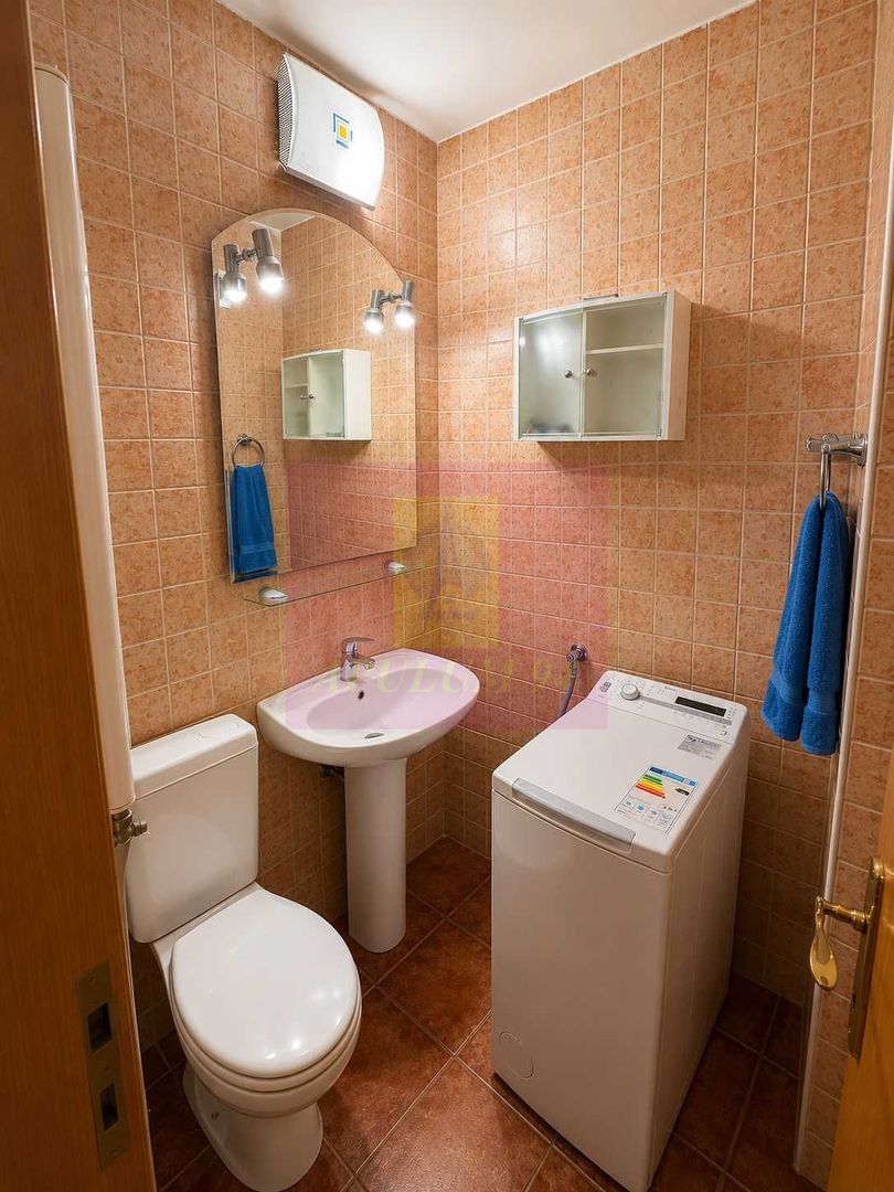 Apartament vanzare 3 camere Decebal, Centrala proprie - imaginea 5
