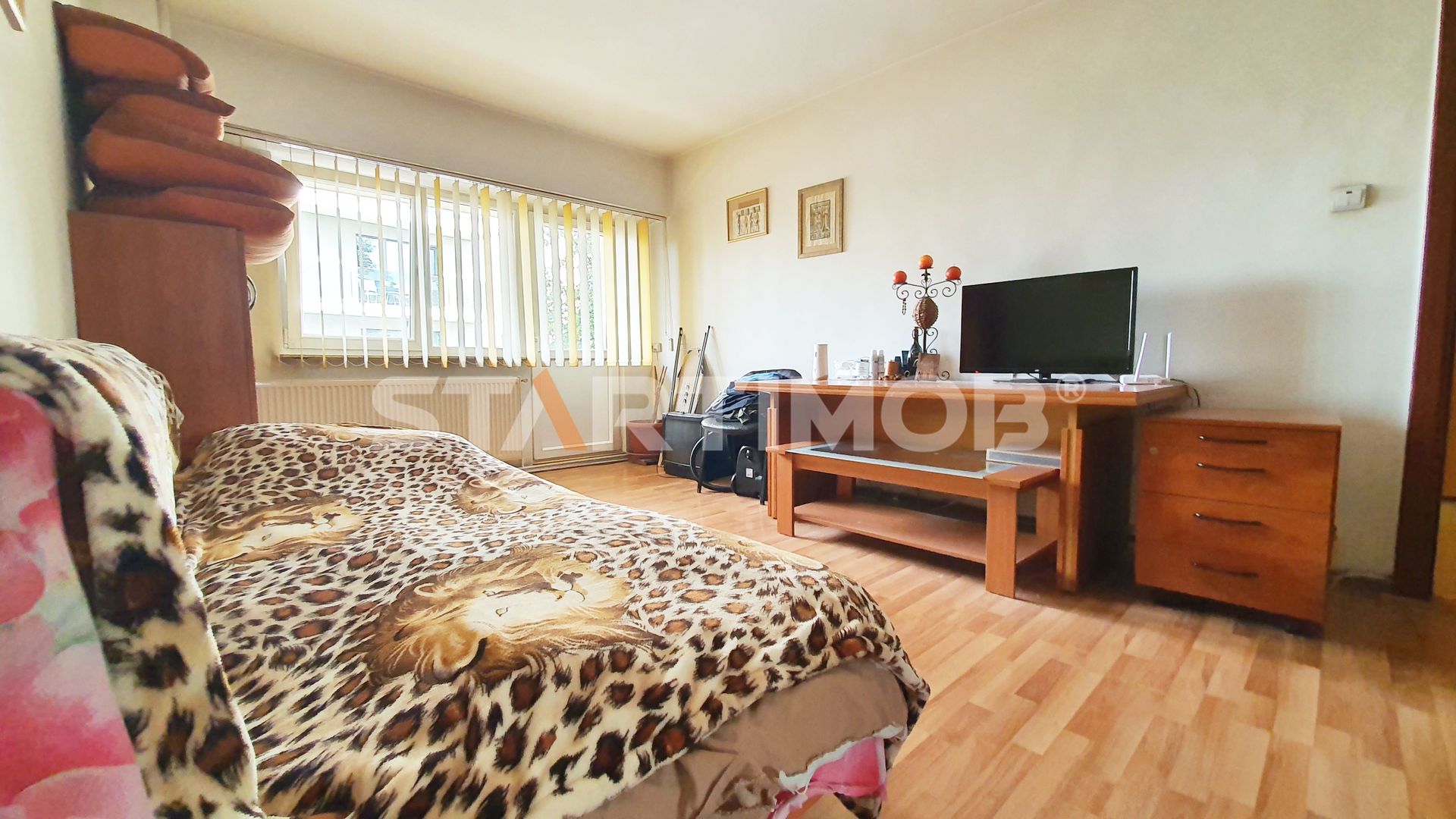 Apartament central str de Mijloc