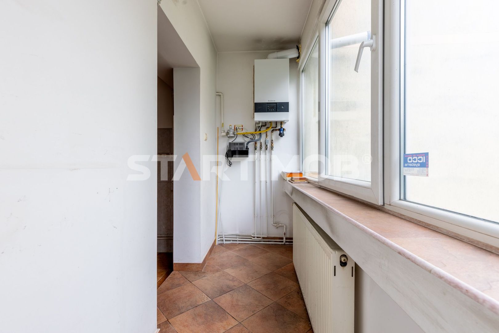 Apartament 3 camere  cu boxa si parcare