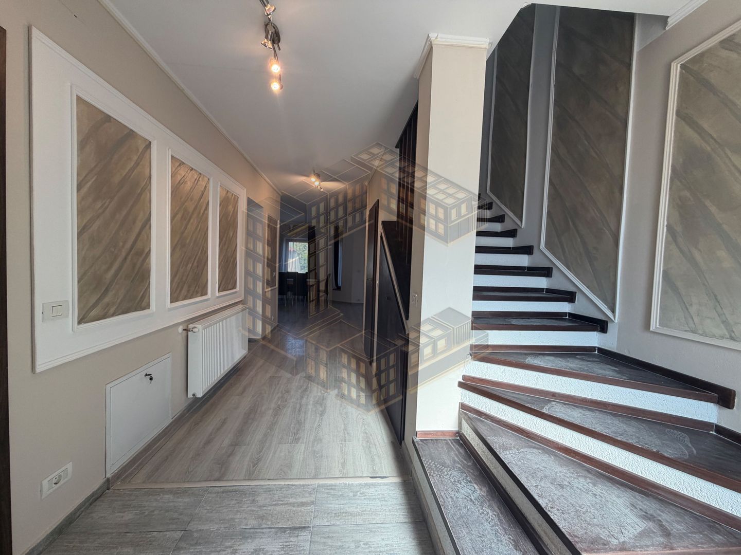 Duplex de vanzare,4 camere si 3 bai, acces auto, Dumbravita - imaginea 14
