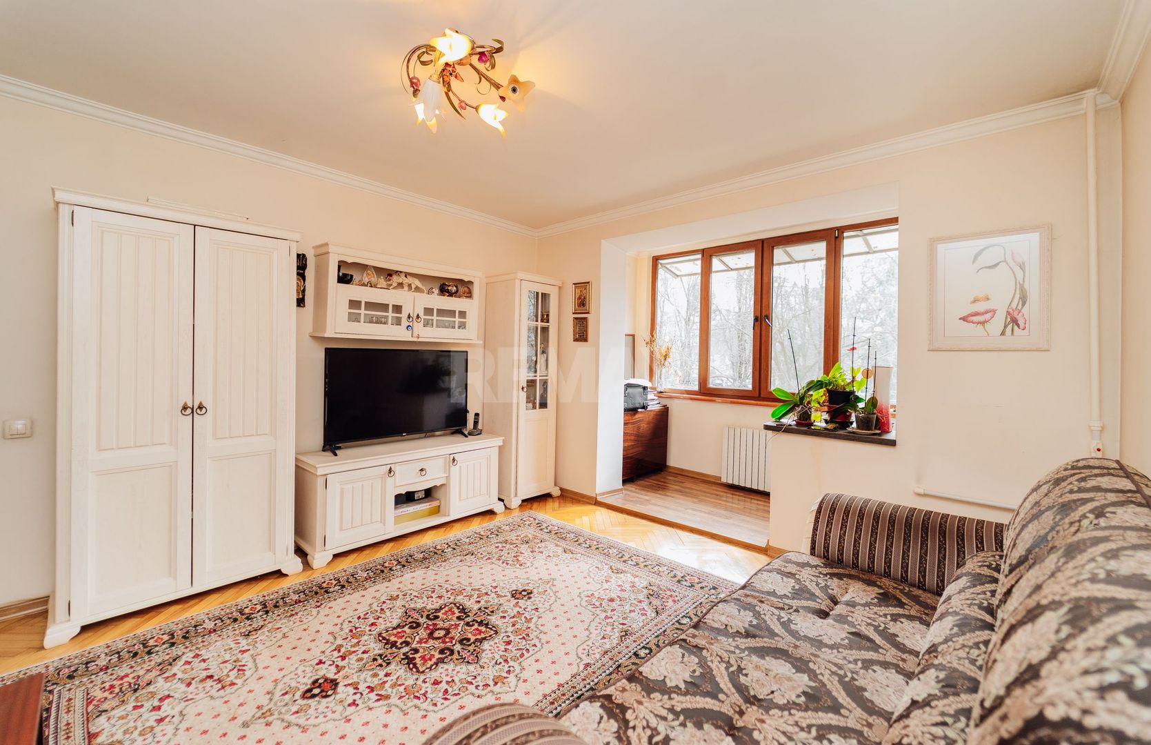 Apartament cu 3 camere