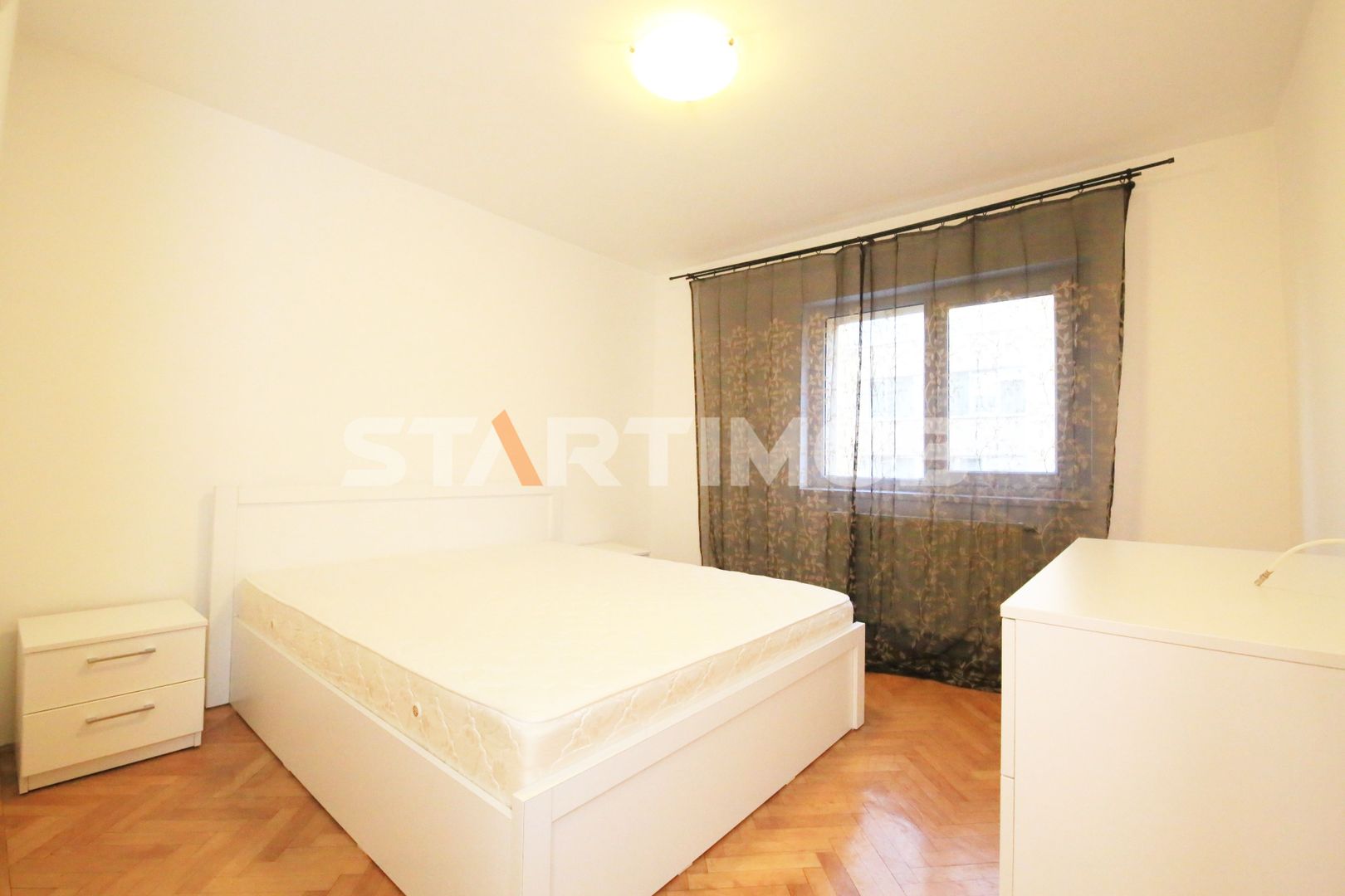 Apartament 4 camere  Astra cu parcare