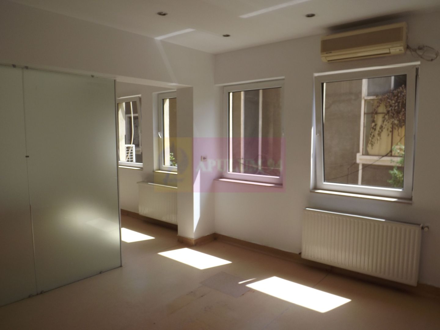 Vila individuala, Cotroceni-Spitalul Municipal-20 camere