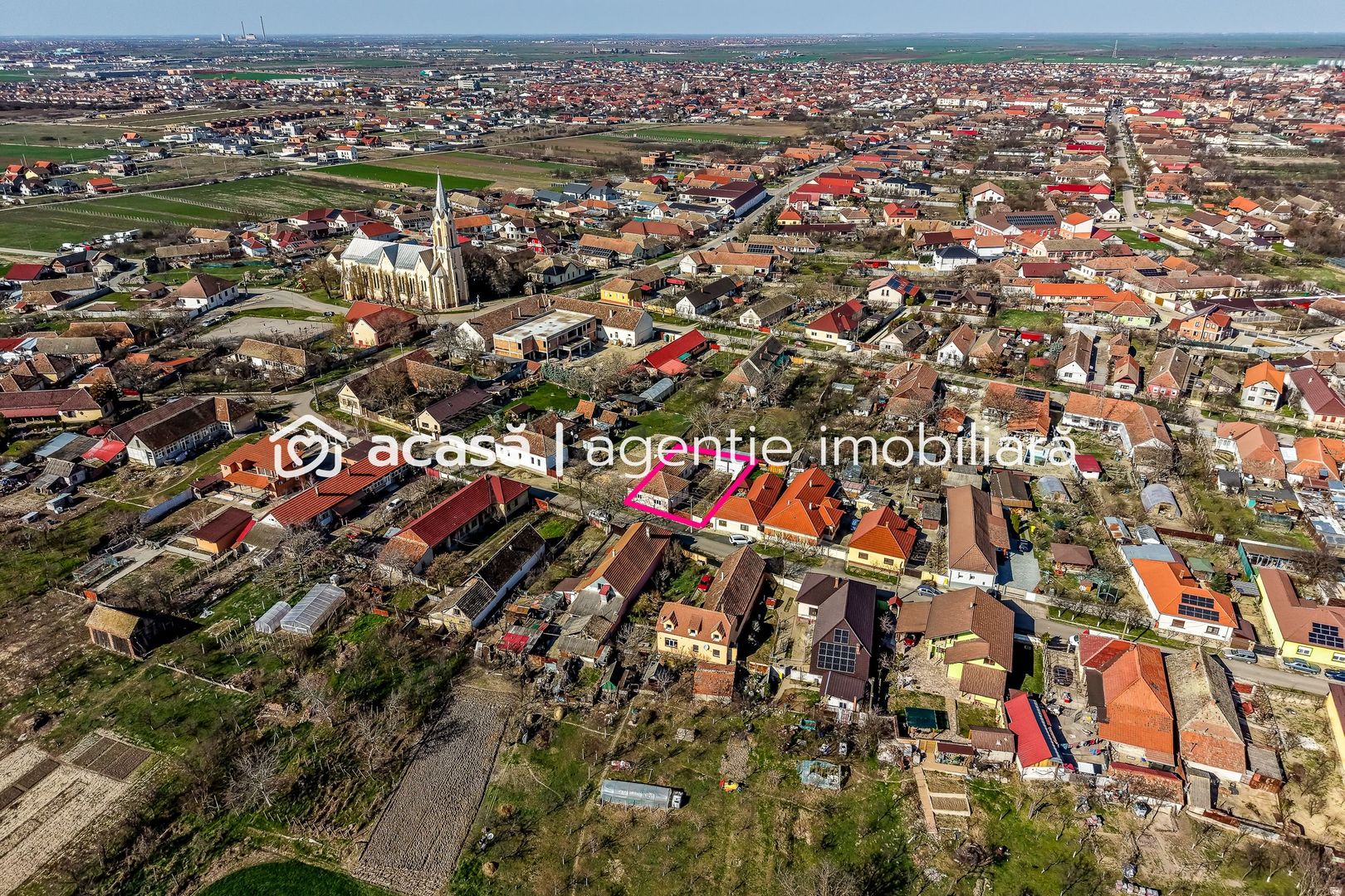 Imagine 15 - Casa ideală pentru familie: școală la 3 min. Zonă foarte liniștită.