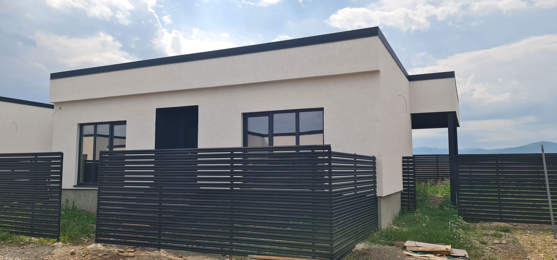 Casa individuala 3 camere finalizata/intabulata Cartier Izvor Tarlungeni Brasov