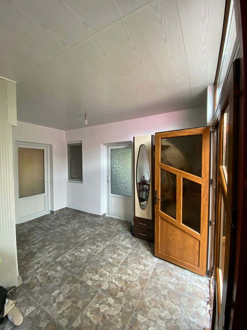 Casă 3 camere, în Tulucești - imaginea 3