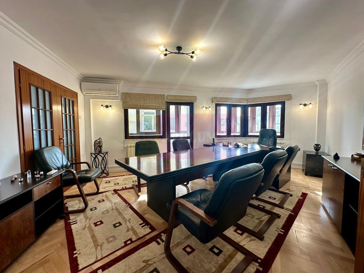 Apartament 3 Camere | Spatiu Birou | 102 Mp