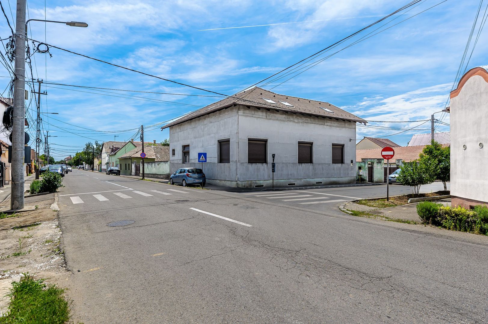 Imobil cu vizibilitate maximă și teren generos în Aradul NOU.