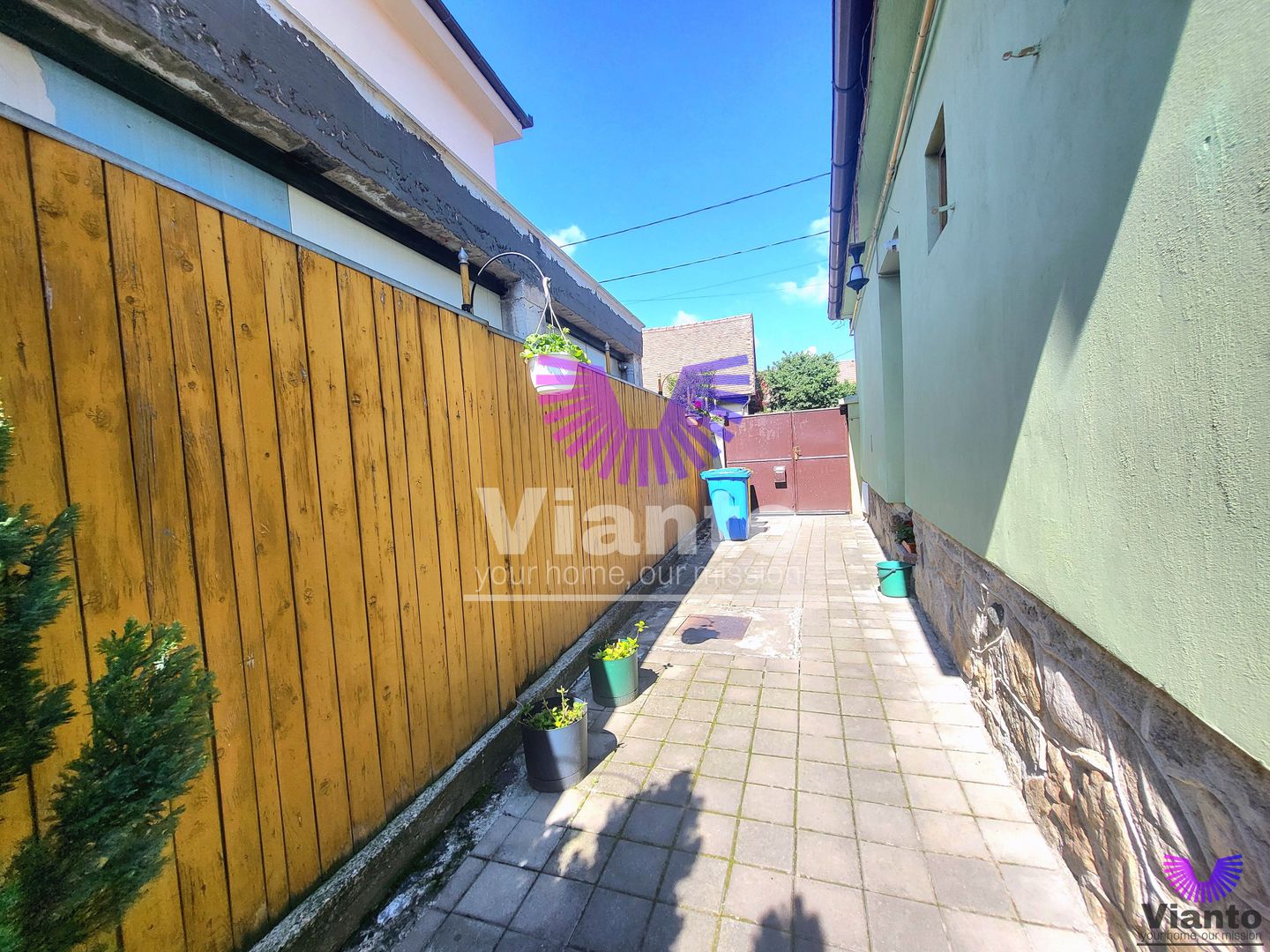 Casa cu 2 corpuri separate | 432 mp teren | Cartier Resita | Sibiu
