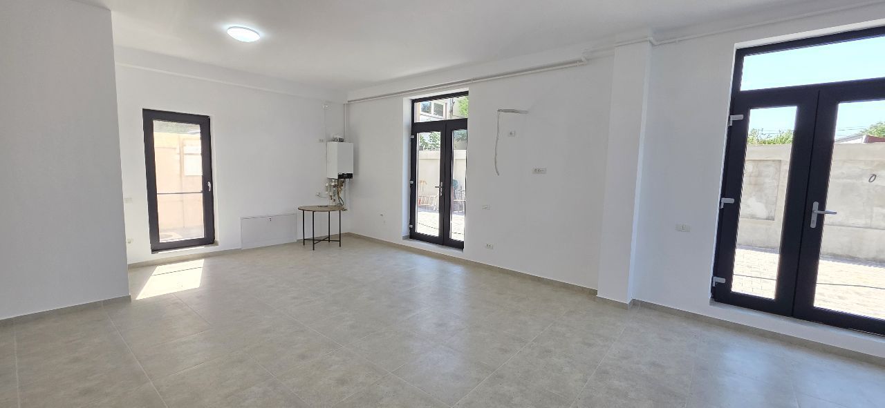 Salajan spatiu comercial 350 mp de inchiriat - imaginea 22