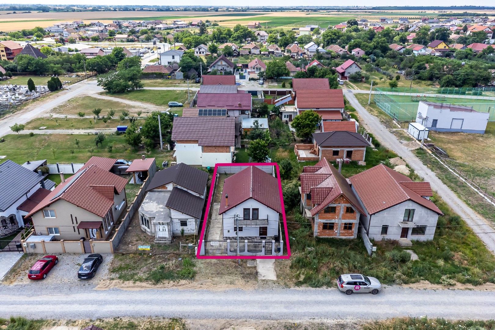 casă modernă de vânzare la intrare in Zimand Cuz