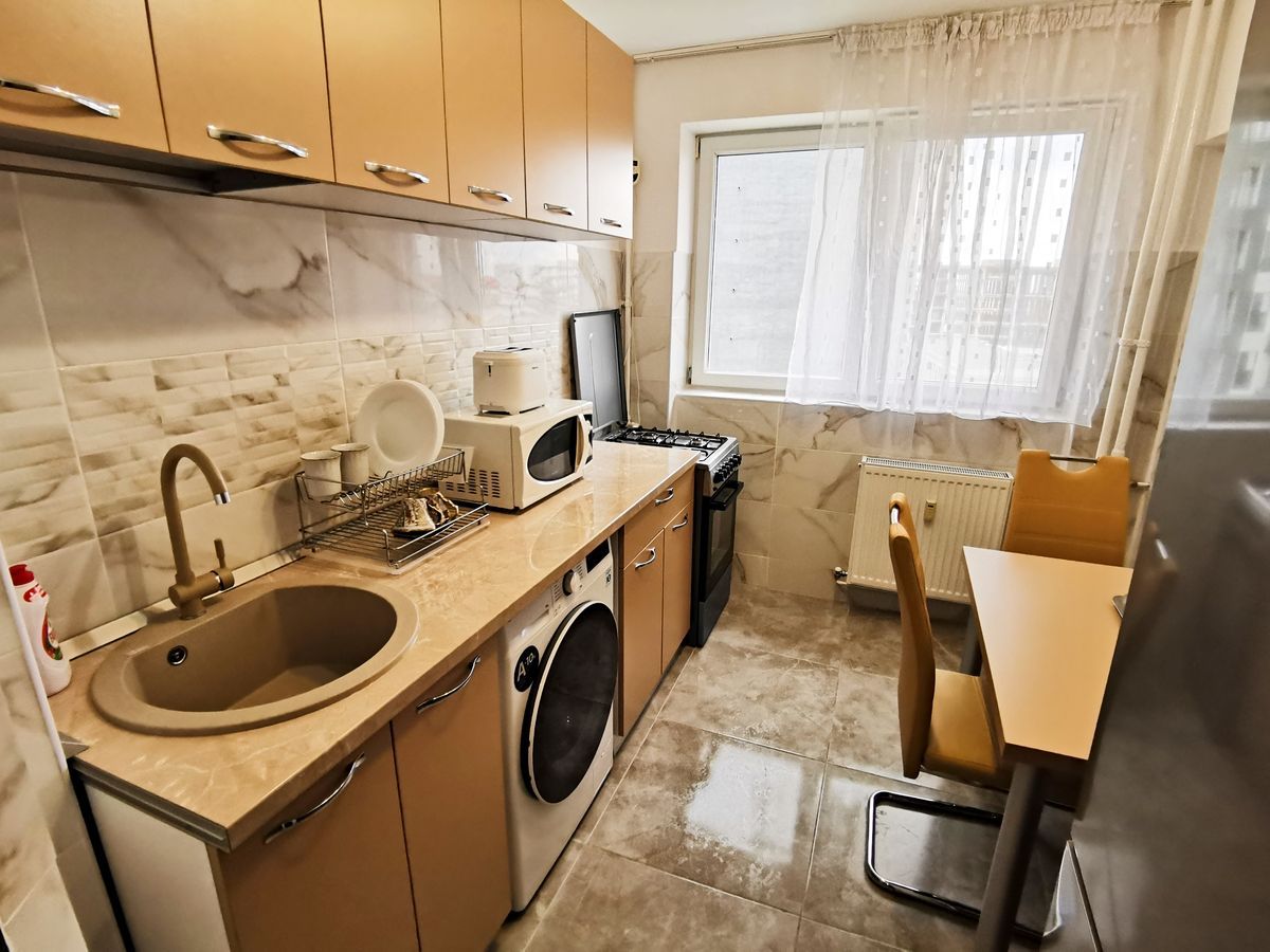 Vand apartament 2 Camere zona Obor – Avrig - imaginea 8