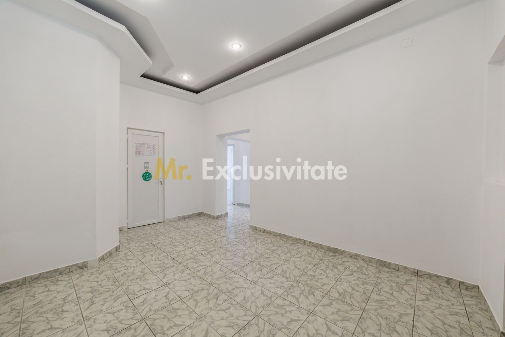 Proprietate multifunctionala | Doua cladiri | 581 mp | Pitesti - imaginea 23