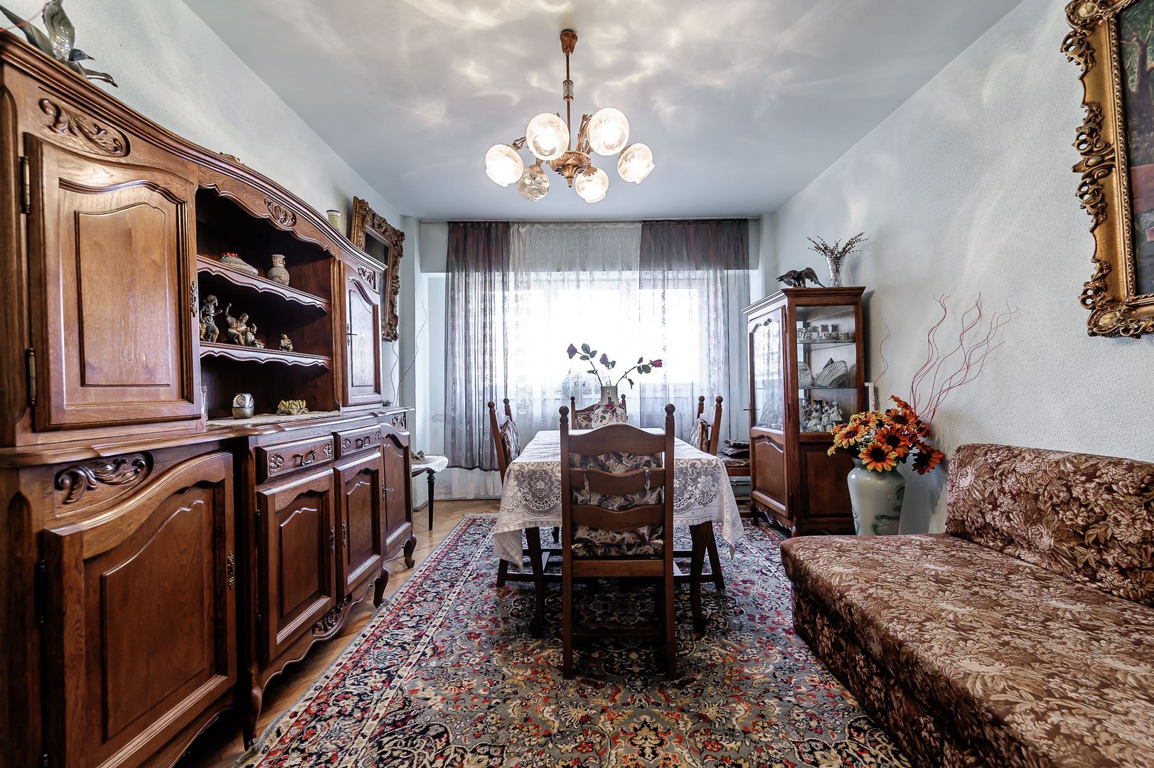 Apartament 4 camere - 126 mp - Calea Aurel Vlaicu Arad