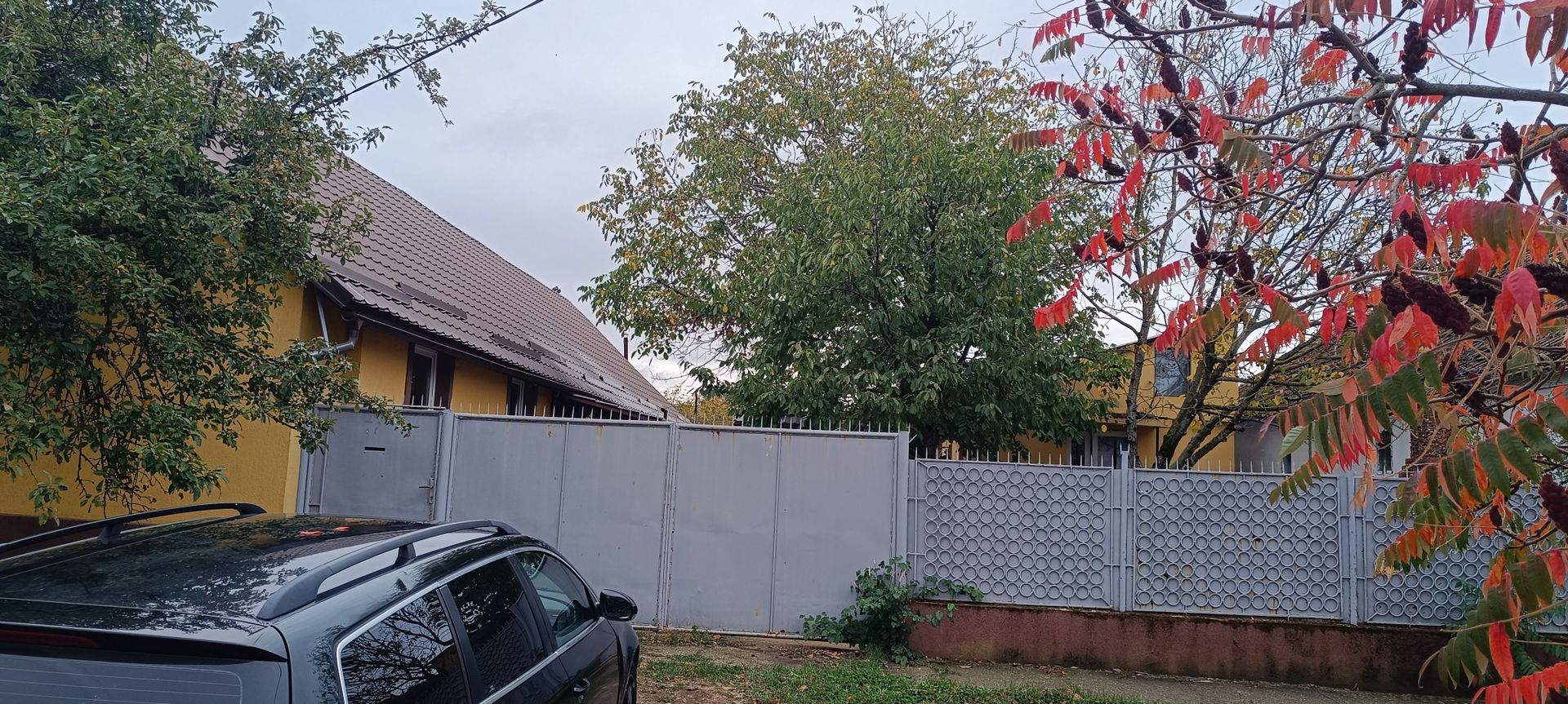 Casă spațioasă cu 4 camere , curte și teren generos în Mașloc - imaginea 6
