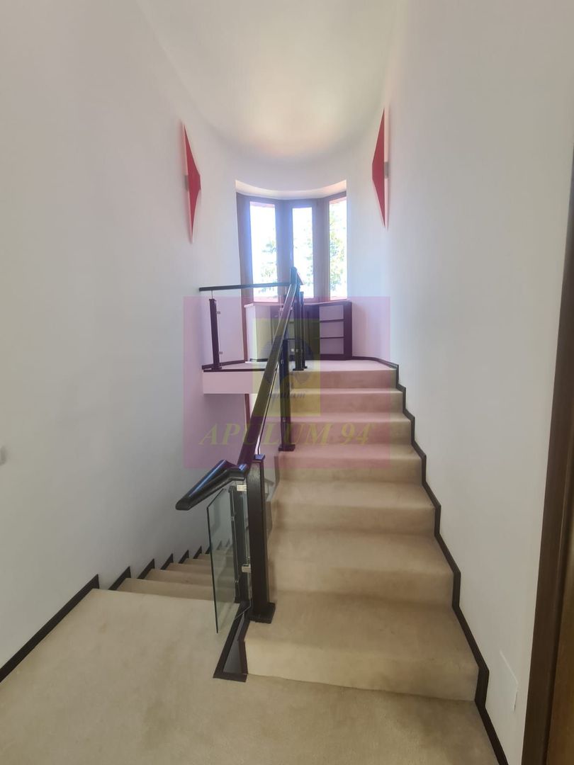 Vila de lux de vanzare in Predeal - imaginea 52