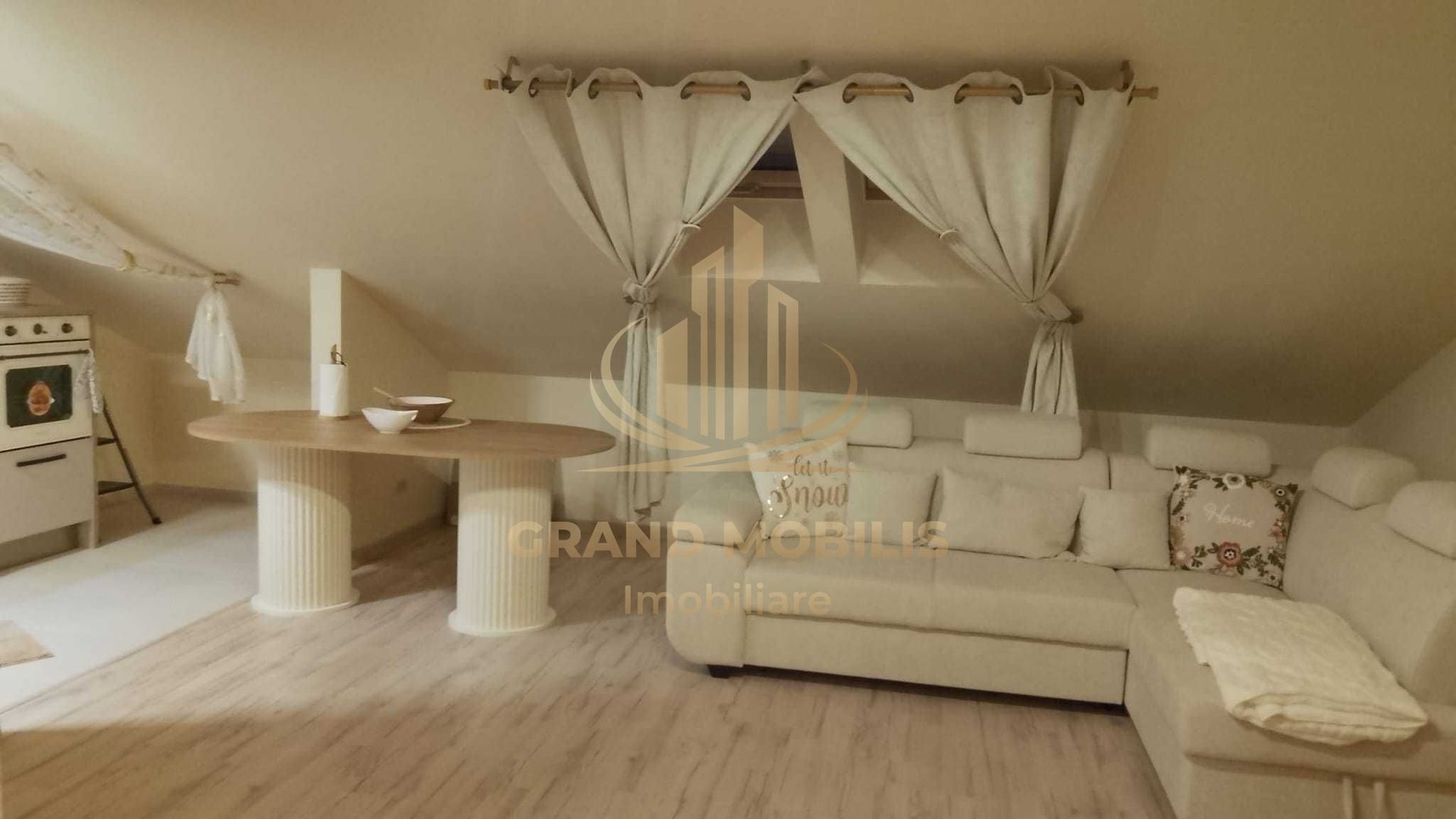 Proprietar vand  apartament nou 69 mp - imaginea 2