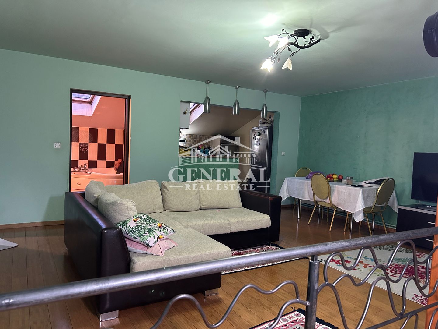 Va propun spre vanzare o CASĂ in BAIA MARE/zona Prefectura COMISION 0% - imaginea 8
