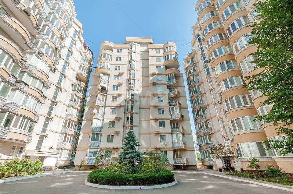 Apartament cu 3 camere Buiucani- Flacăra