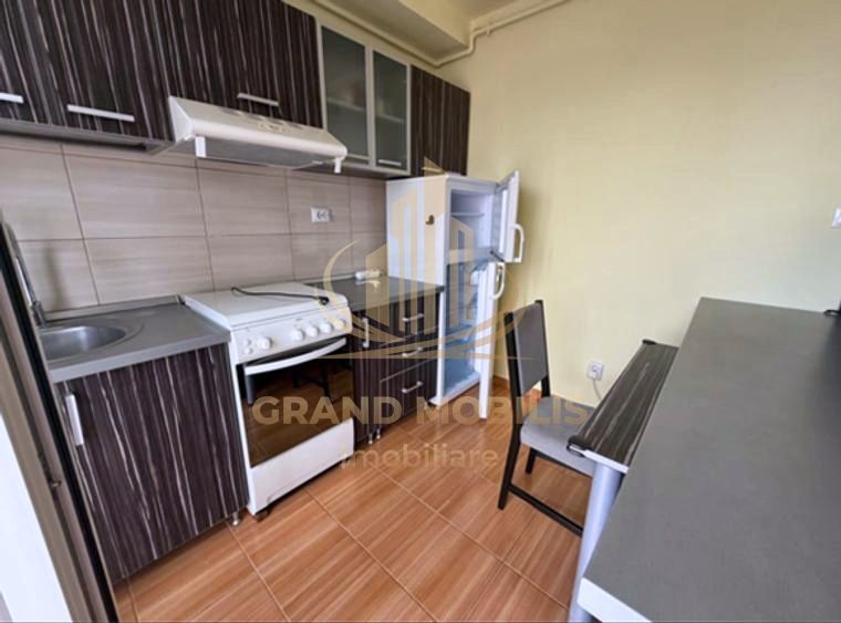 APARTAMENT CU 2 CAMERE ȘI TERASĂ - imaginea 6