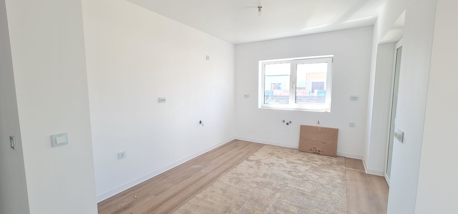 Casa individuala 4 camere finalizata intabulata Cartier Izvor Tarlungeni Brasov - imaginea 3